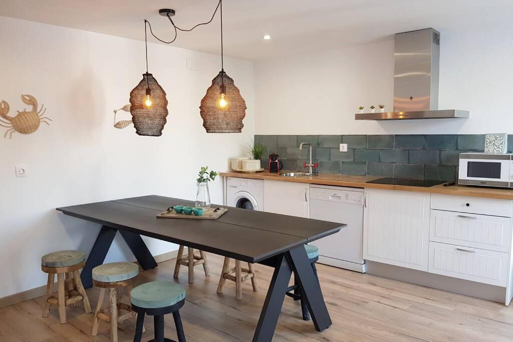 Amb encant i estil Mediterrani en zona tranquilla de Llançà i amb terrassa Extérieur photo